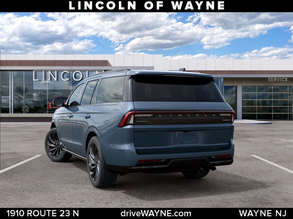 2027 Lincoln Navigator Reserve