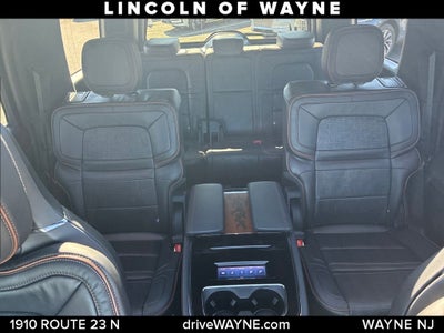 2024 Lincoln Navigator Black Label