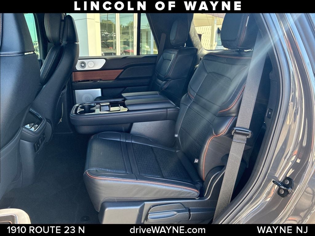 2024 Lincoln Navigator Black Label