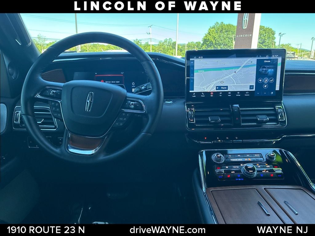 2024 Lincoln Navigator Black Label