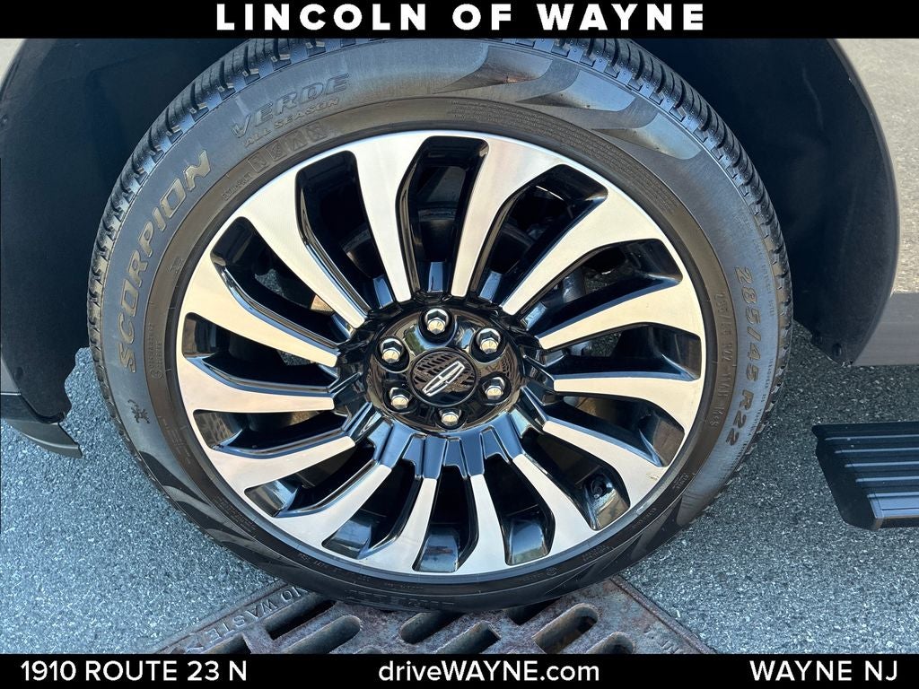 2024 Lincoln Navigator Black Label