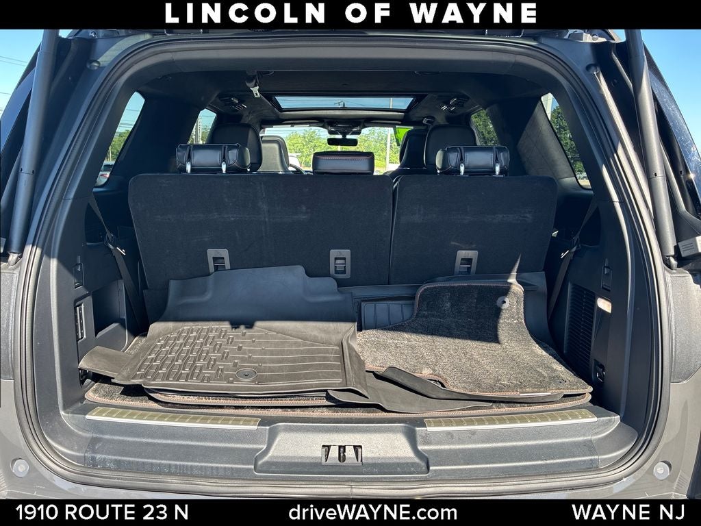 2024 Lincoln Navigator Black Label