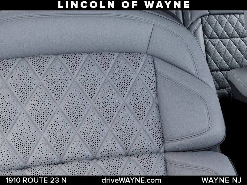 2027 Lincoln Navigator Black Label