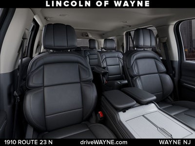 2027 Lincoln Navigator Premiere