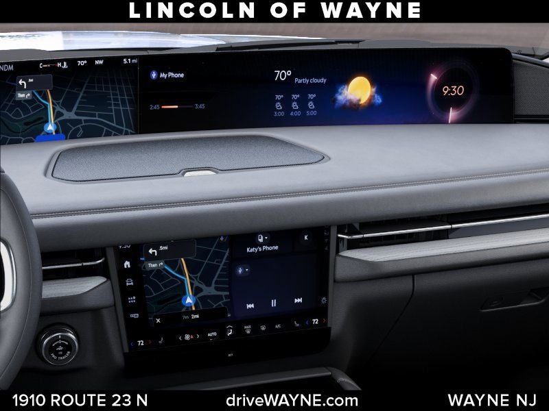 2027 Lincoln Navigator Premiere