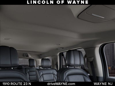 2027 Lincoln Navigator Premiere