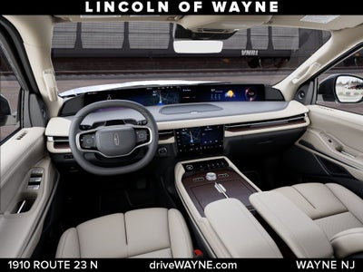 2027 Lincoln Navigator Premiere
