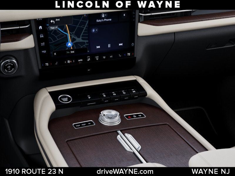 2027 Lincoln Navigator Premiere