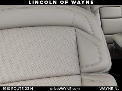 2027 Lincoln Navigator Premiere