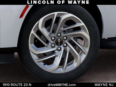 2027 Lincoln Navigator Premiere