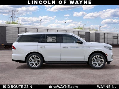 2027 Lincoln Navigator Premiere