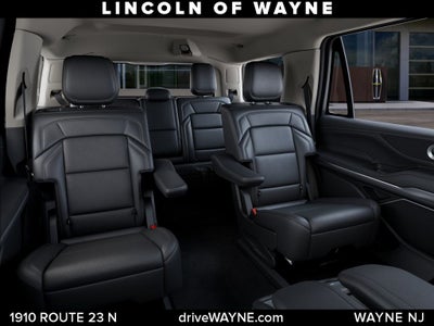 2027 Lincoln Navigator Premiere