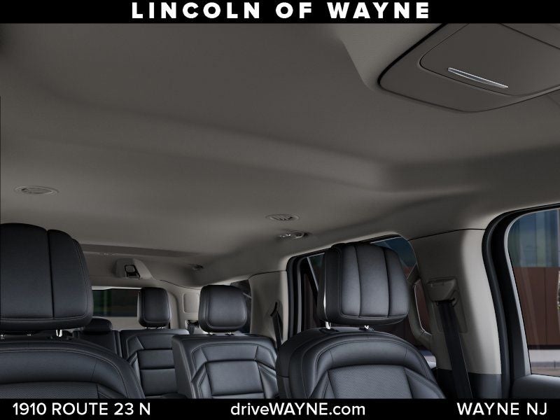 2027 Lincoln Navigator Premiere