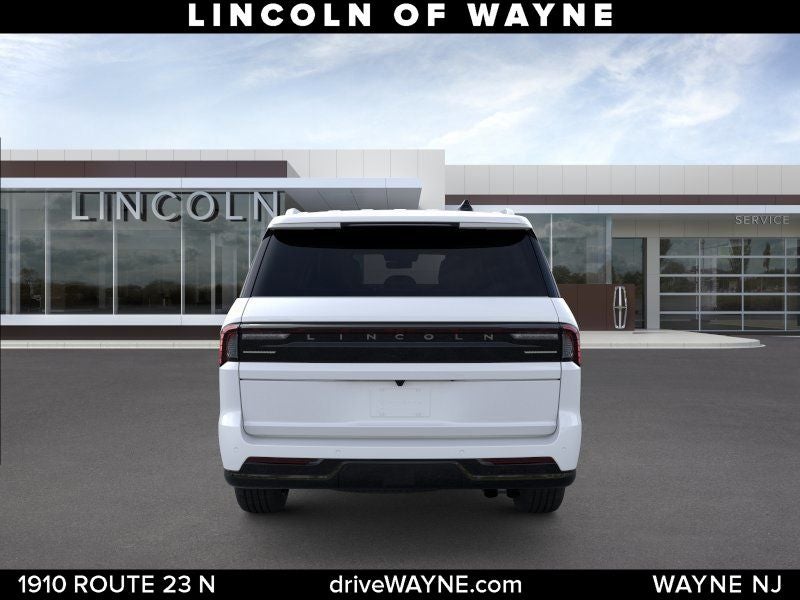 2026 Lincoln Navigator L Reserve