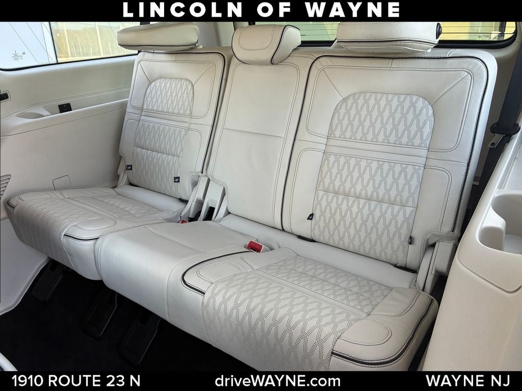 2024 Lincoln Navigator Black Label