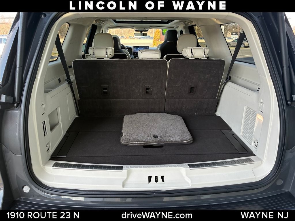 2024 Lincoln Navigator Black Label