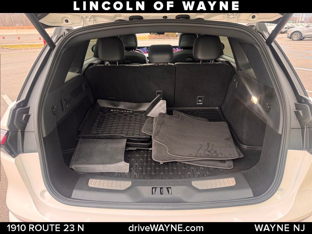 2025 Lincoln Nautilus Premiere