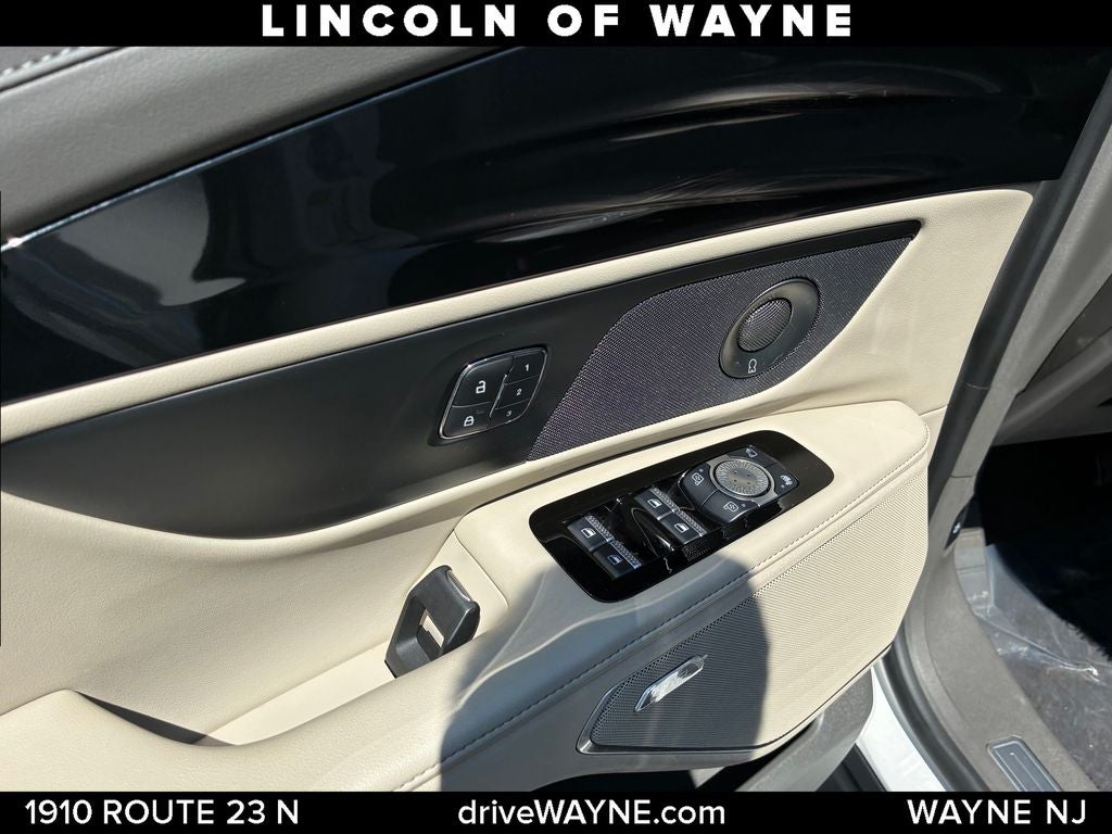 2024 Lincoln Nautilus Reserve