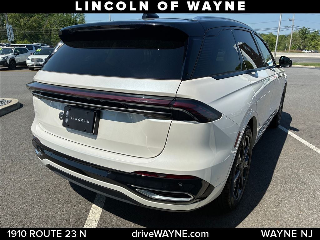 2024 Lincoln Nautilus Reserve