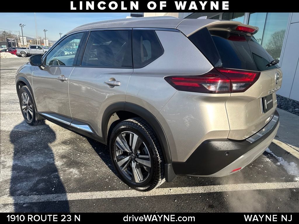 2021 Nissan Rogue SL