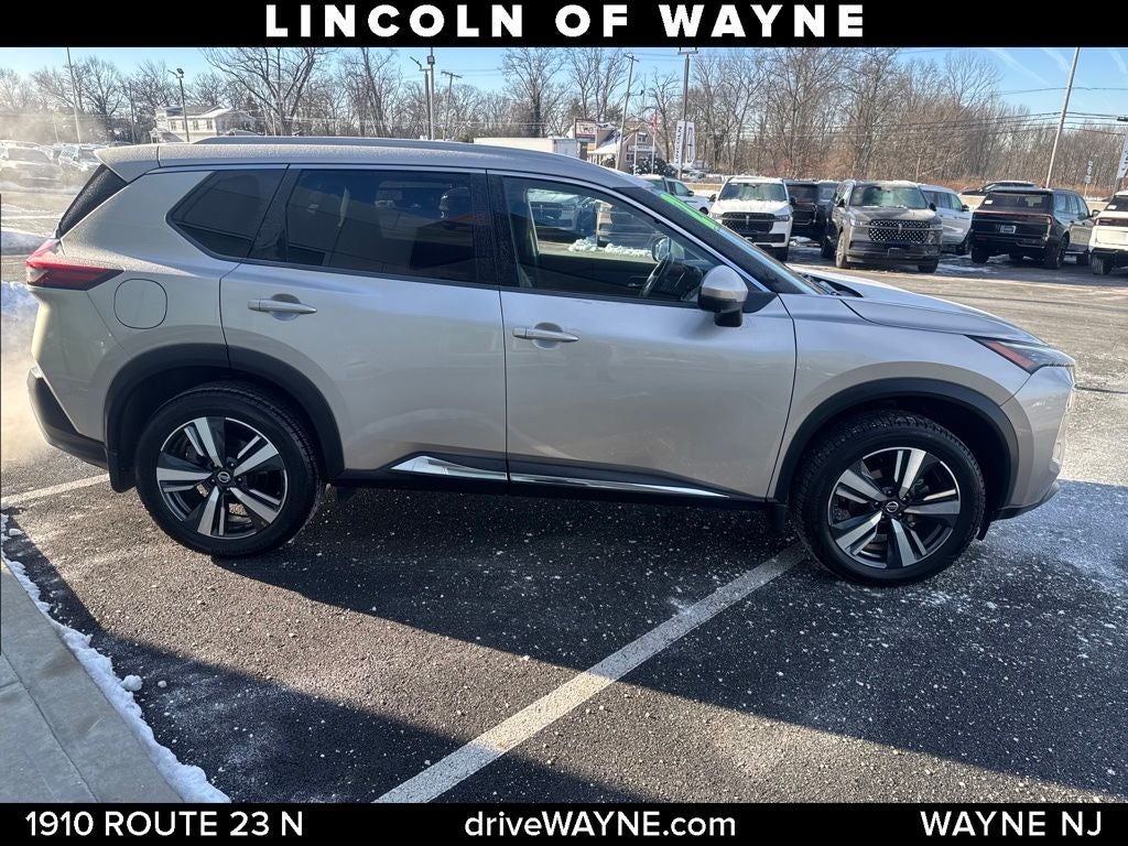 2021 Nissan Rogue SL