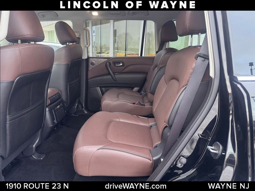 2023 INFINITI QX80 Premium Select