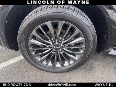 2023 INFINITI QX80 Premium Select