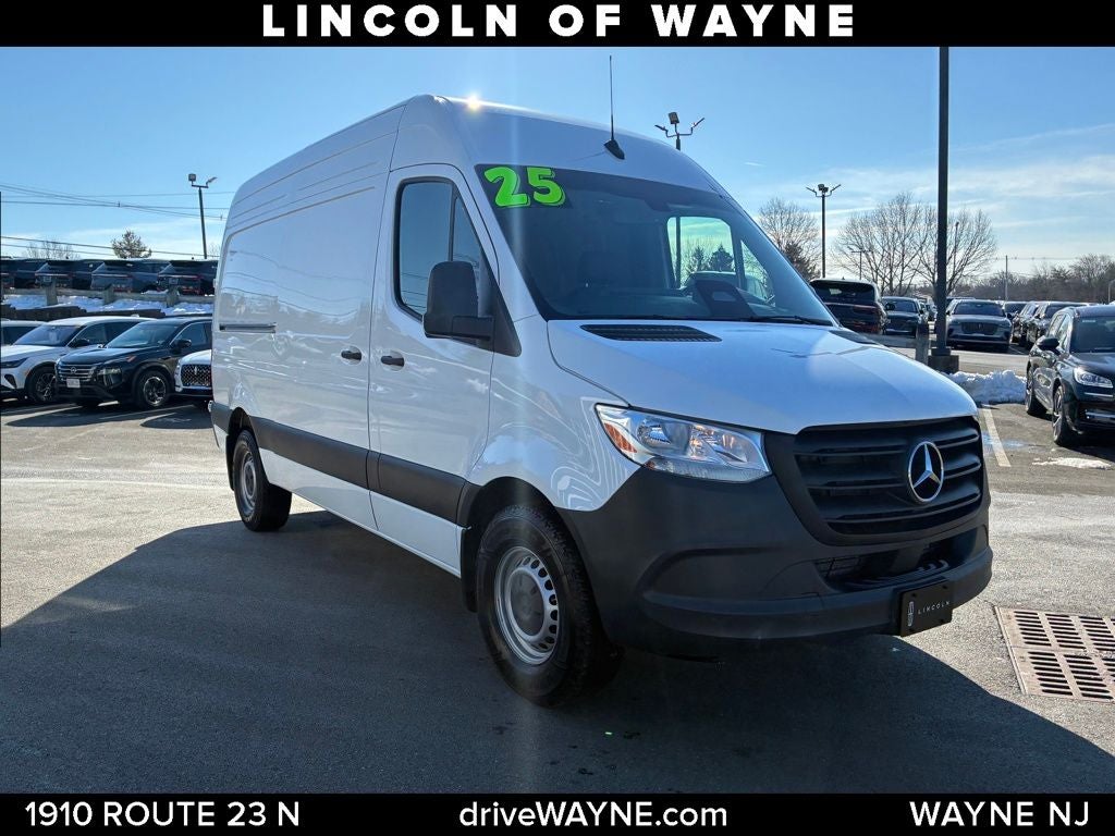 2025 Mercedes-Benz Sprinter 2500 Cargo 144 WB