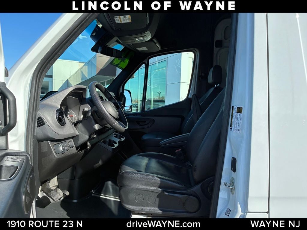 2025 Mercedes-Benz Sprinter 2500 Cargo 144 WB