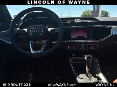 2020 Audi Q3 Premium quattro