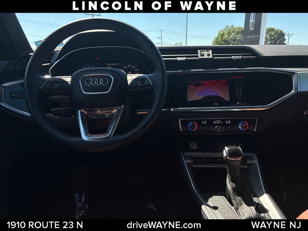 2020 Audi Q3 Premium quattro