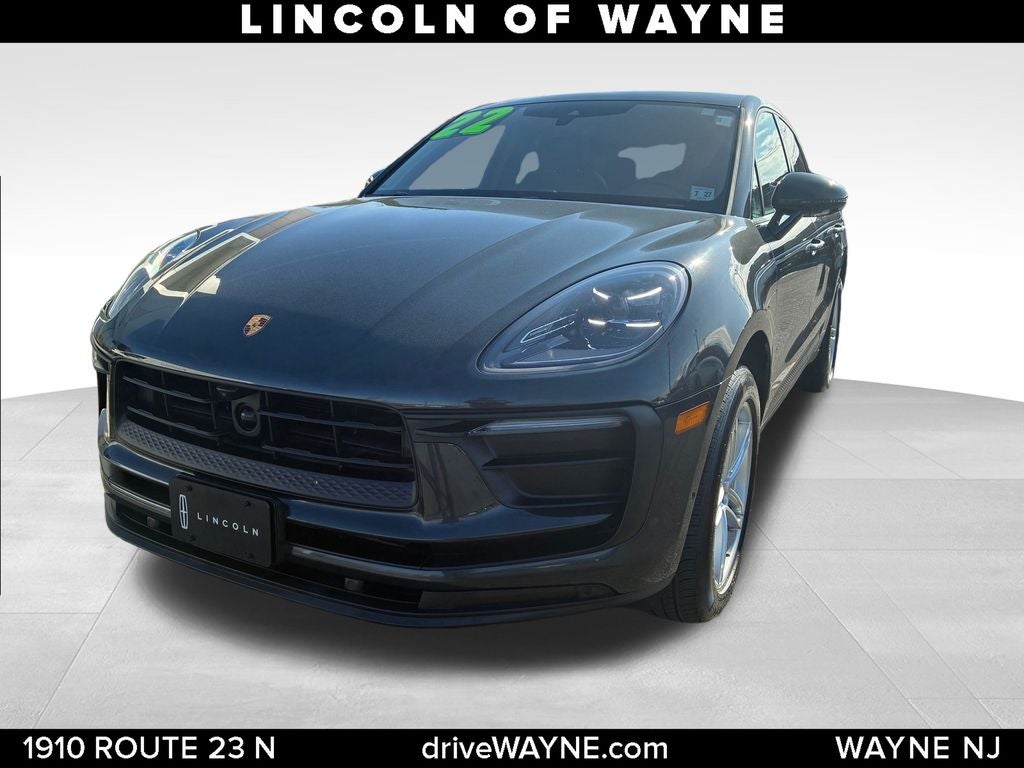 2022 Porsche Macan