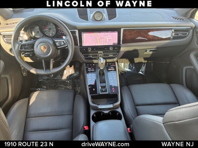 2022 Porsche Macan Base