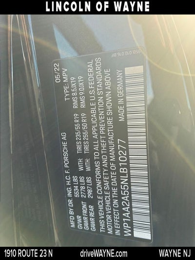 2022 Porsche Macan Base