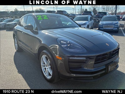 2022 Porsche Macan Base