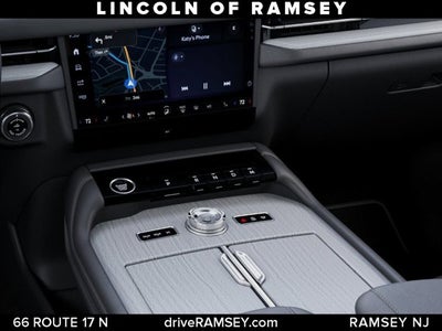 2027 Lincoln Navigator Reserve