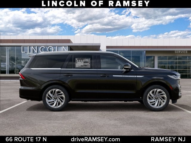 2027 Lincoln Navigator Reserve