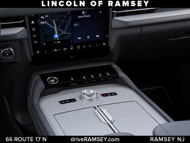 2027 Lincoln Navigator Reserve