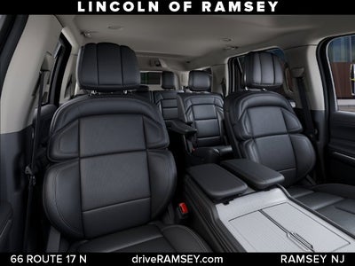 2027 Lincoln Navigator Premiere