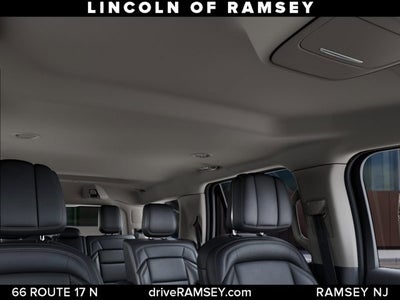 2027 Lincoln Navigator Premiere