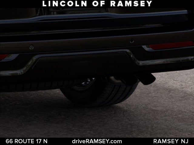 2027 Lincoln Navigator Premiere