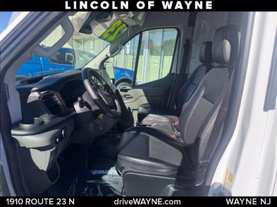 2023 Ford Transit-350 T-350 130" Med Rf 9500 GVWR RWD