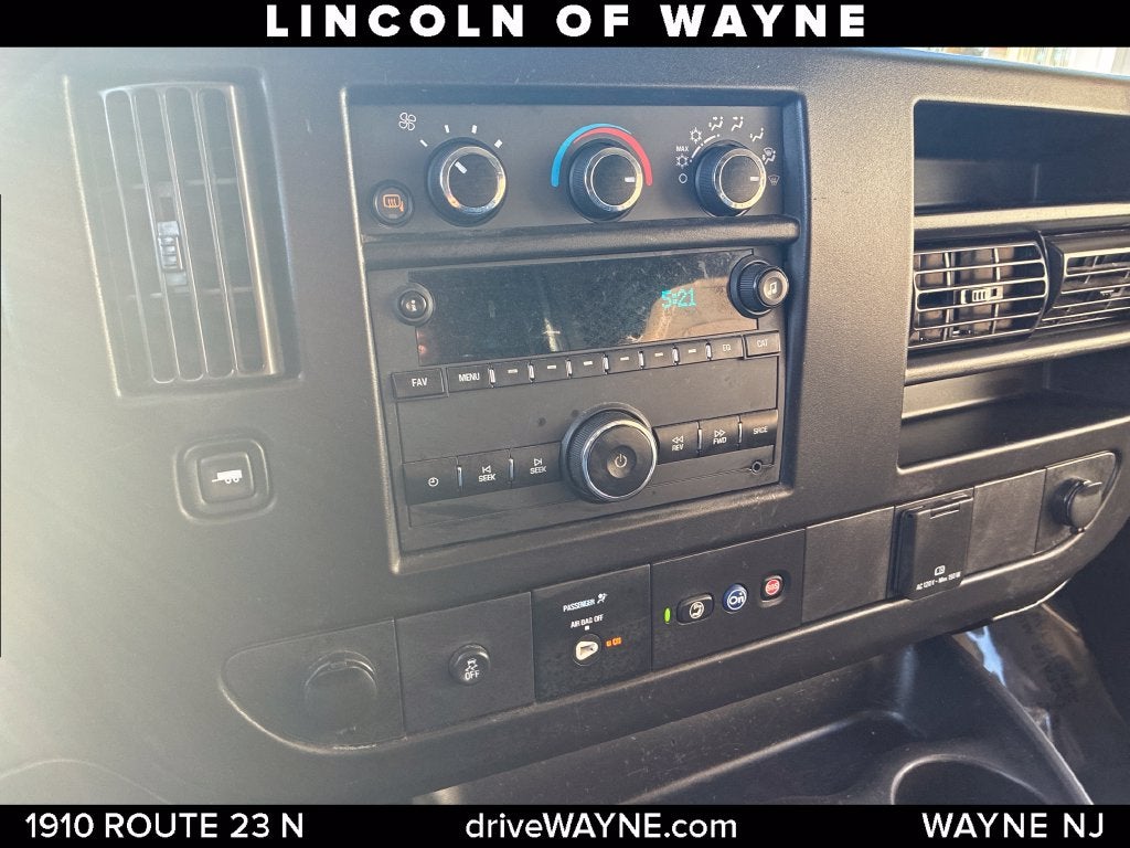 2021 Chevrolet Express 2500 Work Van Cargo