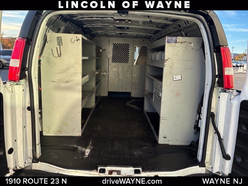 2021 Chevrolet Express 2500 Work Van Cargo