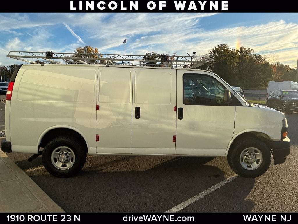 2021 Chevrolet Express 2500 Work Van Cargo