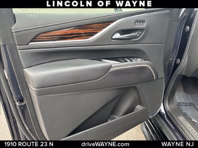 2023 Cadillac Escalade Premium Luxury