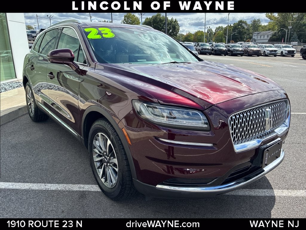 2023 Lincoln Nautilus Standard