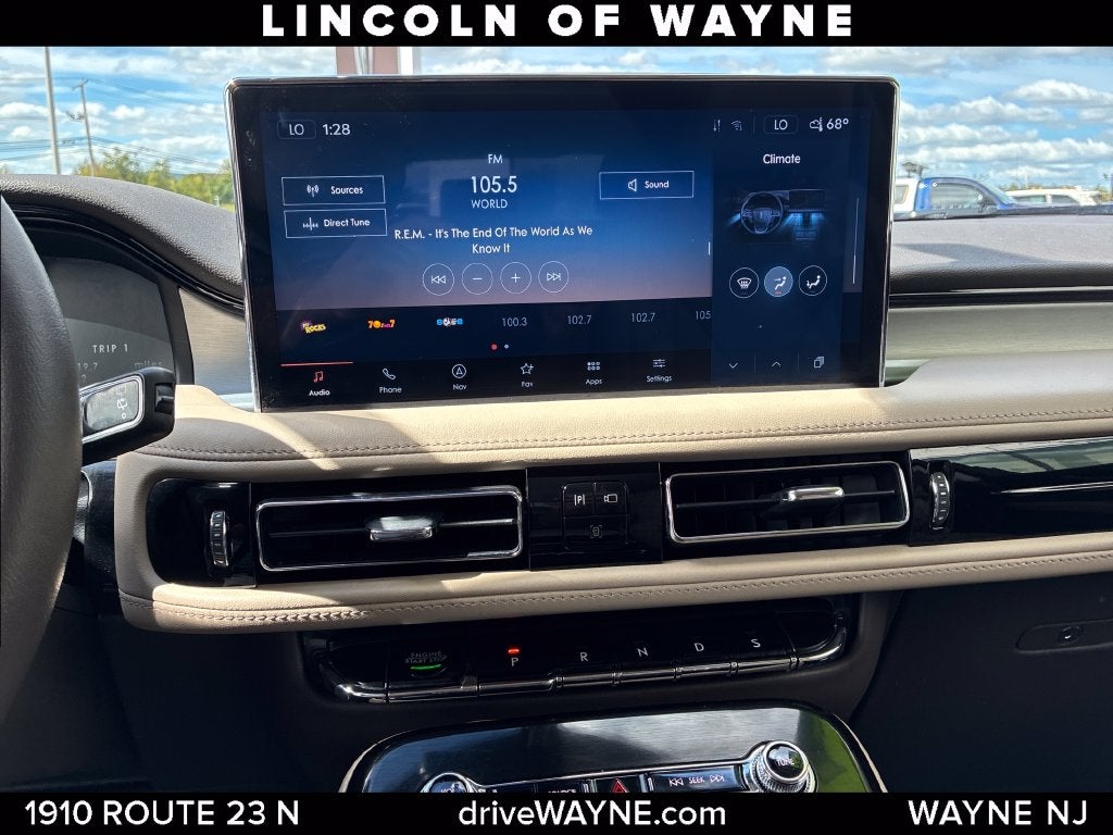 2023 Lincoln Nautilus Standard