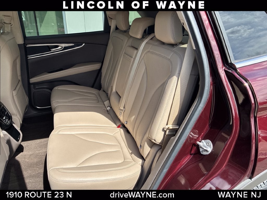 2023 Lincoln Nautilus Standard