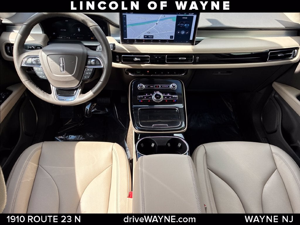 2023 Lincoln Nautilus Standard